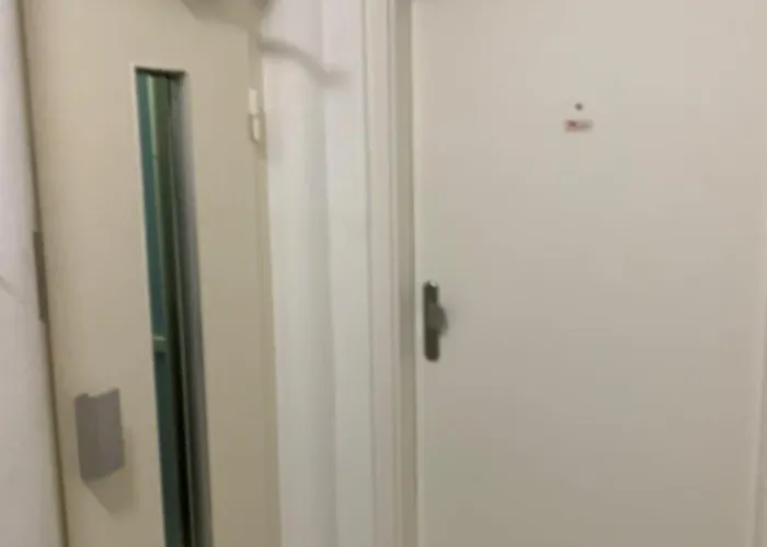 Apartment Two Double Bedrooms In Center *